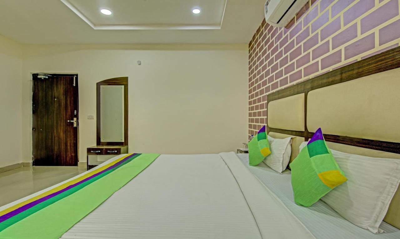 Hotel Treebo Trend Benz Chandīgarh Exterior foto